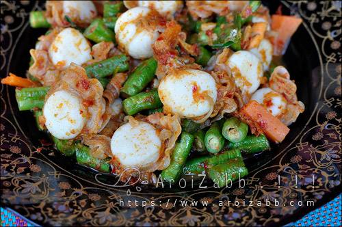 หอยเชลล์ผัดพริกแกง วิธีทำเมนูอาหารง่ายๆ กินเอง