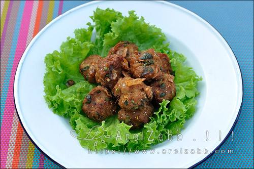 วิธีทำลาบหมูทอด เมนูอาหารง่ายๆ ทำกินเองได้