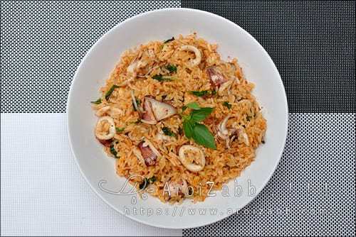ข้าวคลุกผัดพริกแกงปลาหมึก เมนูอาหารจานเดียว ที่อร่อยไม่ซ้ำใคร